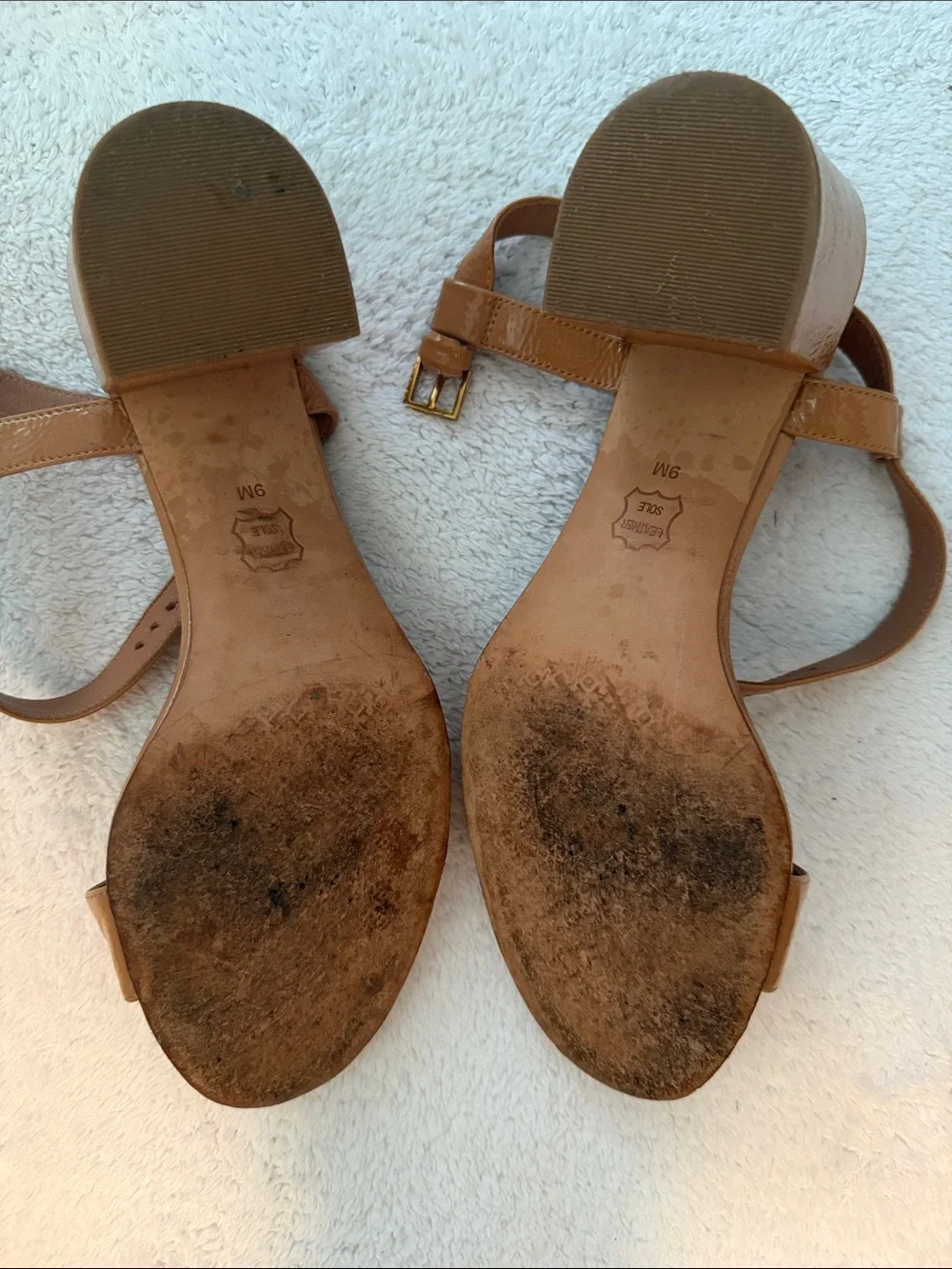 Tory Burch Block Heel Tan Patent Slingback Sandals size 9